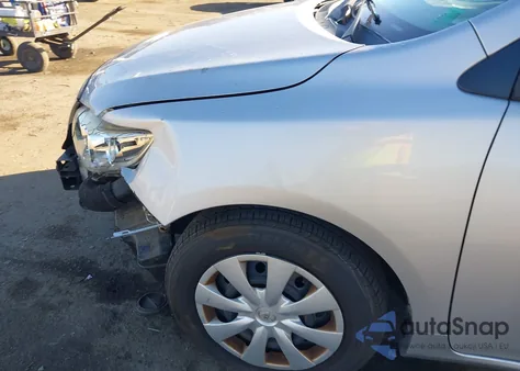 2010 Toyota Corolla Le z USA, uszkodzony, nr VIN 2T1BU4EEXAC257313